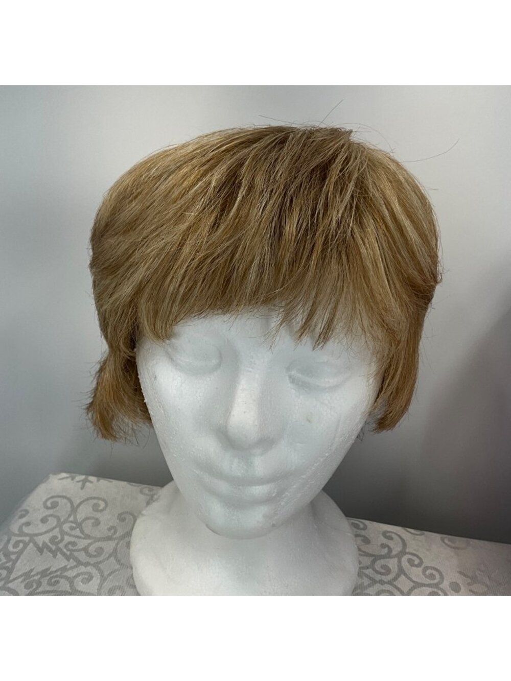 Paula Young Wig Casey Golden Lights SF613/14‎